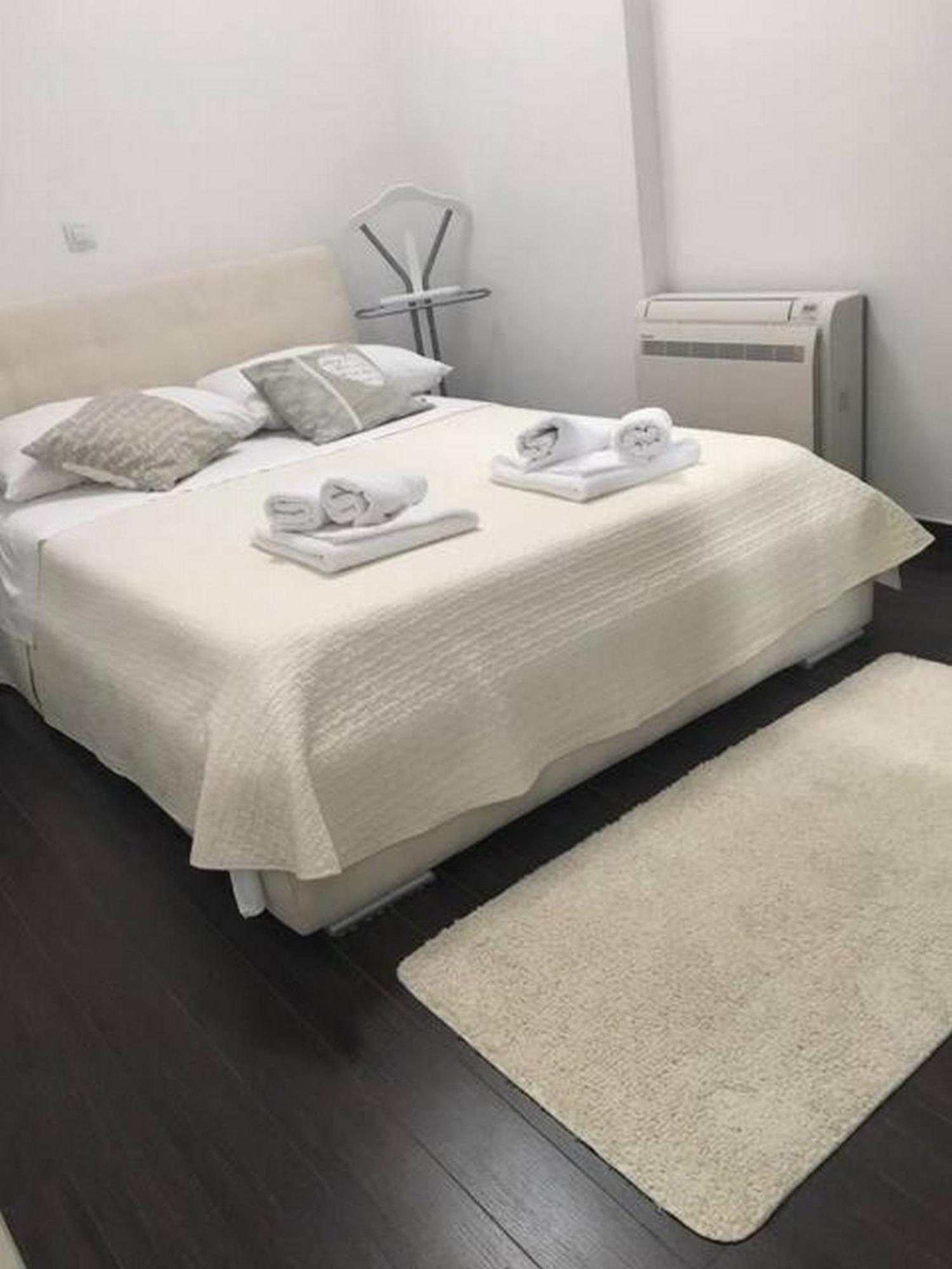 4B Apartments دوبروفينك الغرفة الصورة